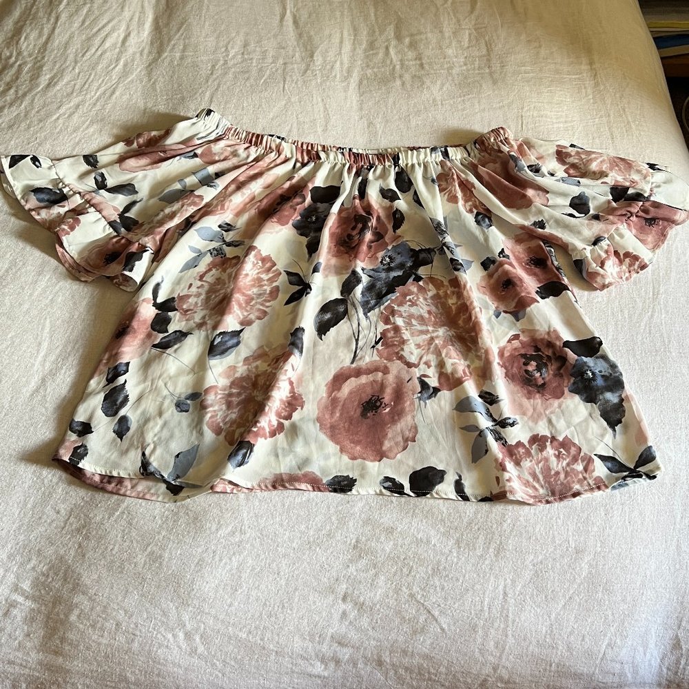 Sienna Sky | Floral Off-Shoulder Blouse Size L